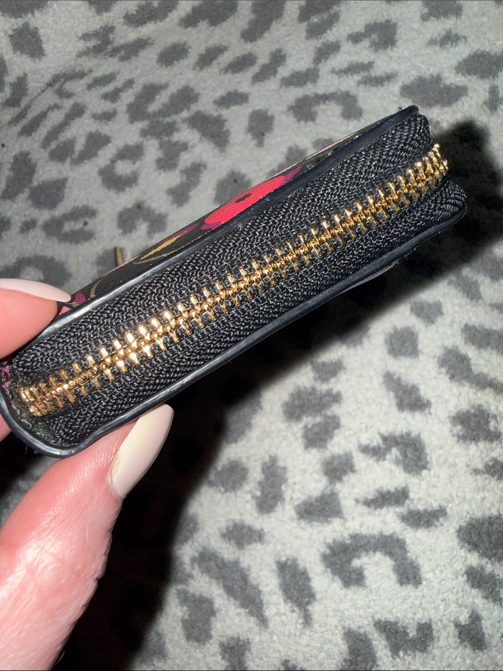 Kate Spade Black Floral Daycation Cameron Street Boho Wallet - Picture 3 of 7